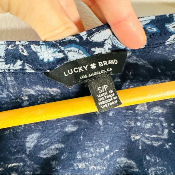 Lucky Brand Blue Floral Bohemian Bell Sleeve Modal Blend V-Neck Blouse Top - Picture 5 of 6